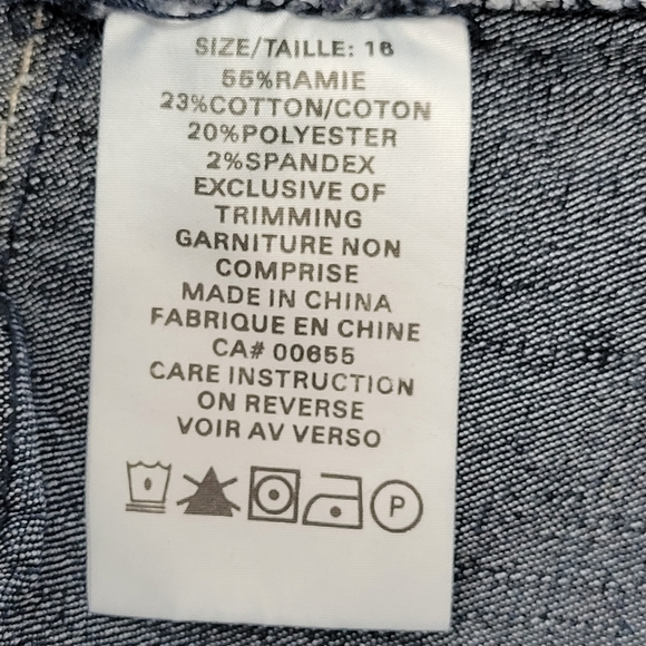 Mid Rise Bootcut Demin Blue Jeans - Picture 8 of 8